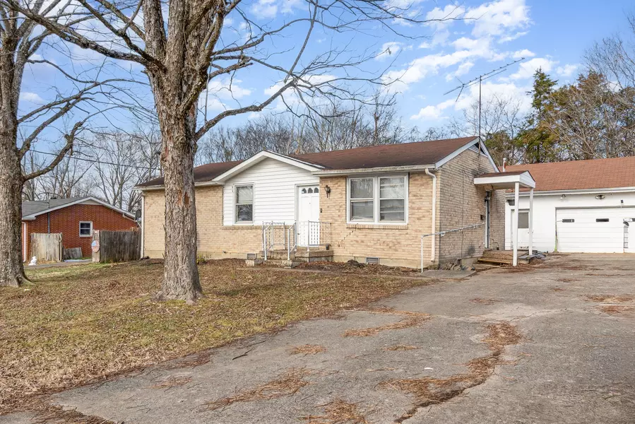 306 Forrest St, Watertown, TN 37184