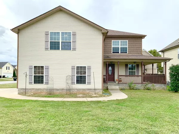 3598 Fox Tail Ct, Clarksville, TN 37040