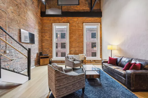 Nashville, TN 37201,305 Church St #307