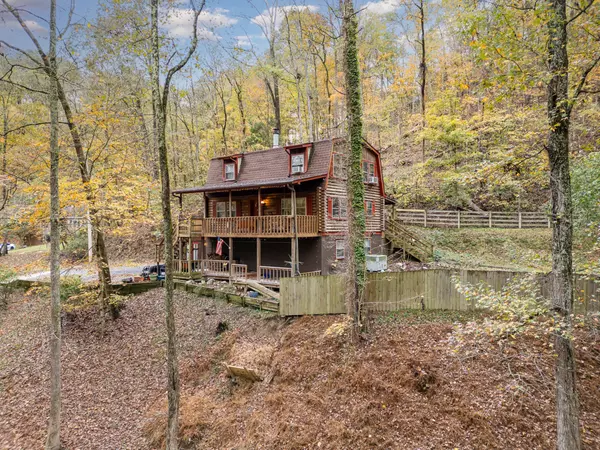 1071 Millers Creek Rd, Goodlettsville, TN 37072