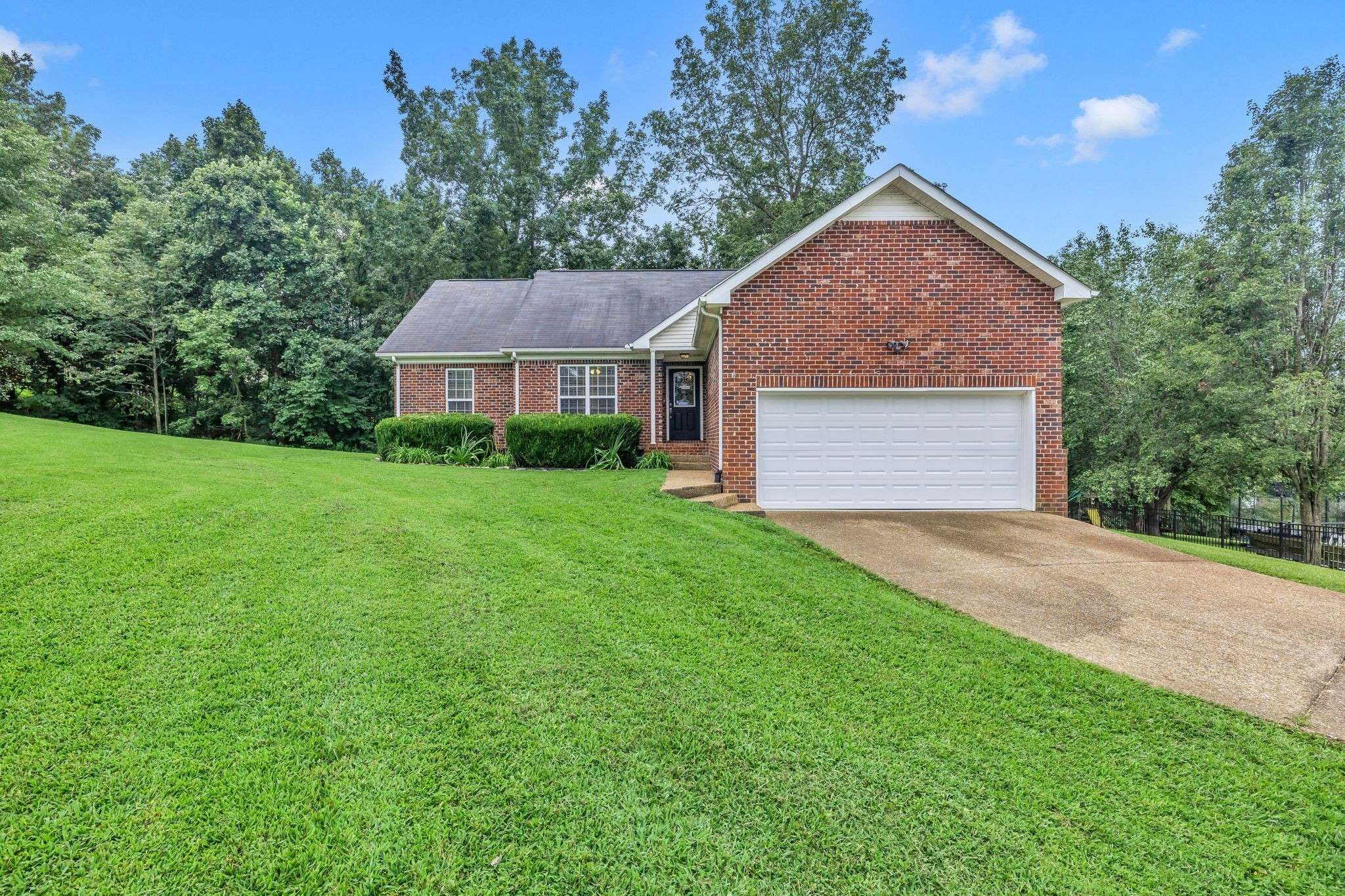 7505 Mayfair Ct, Fairview, TN 37062