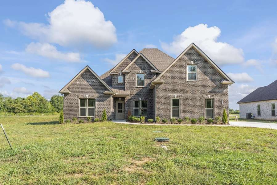 5409 Walnut Farms Blvd, Christiana, TN 37037