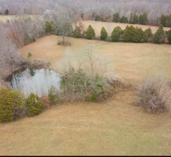 Westmoreland, TN 37186,0 Clark Hollow Rd