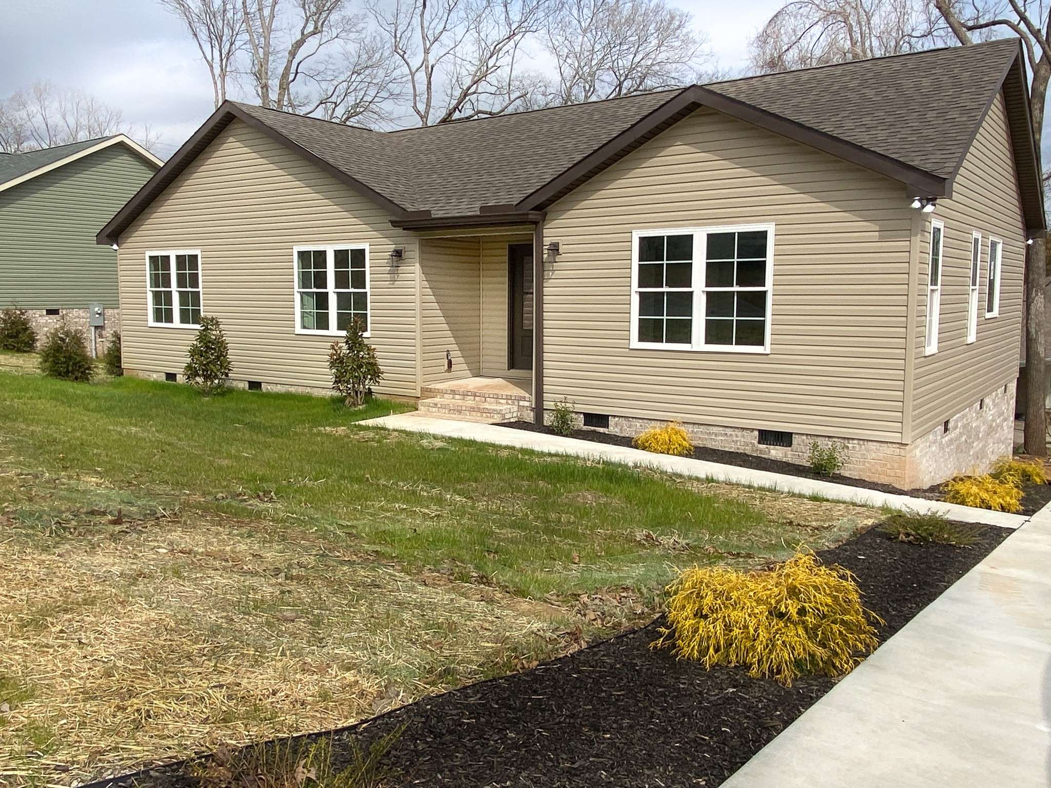 Mcminnville, TN 37110,836 Cadillac Ln