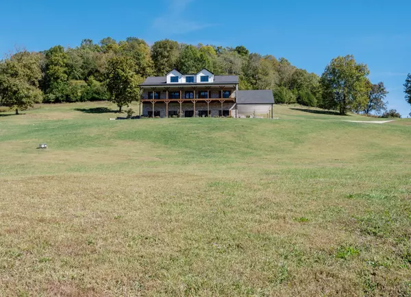 Lafayette, TN 37083,3945 Hartsville Rd