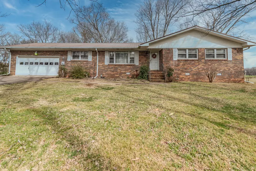 92 Greenview Dr, Winchester, TN 37398