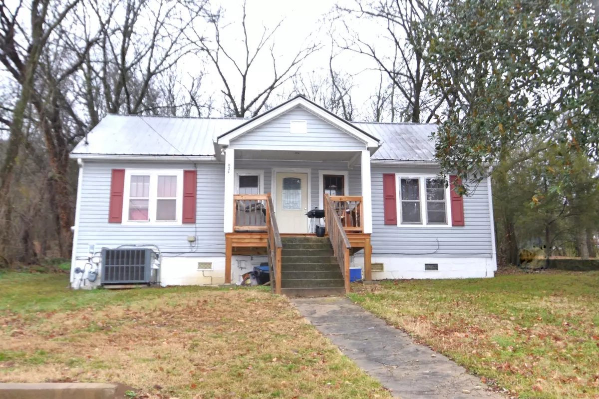 Pulaski, TN 38478,836 W Madison St