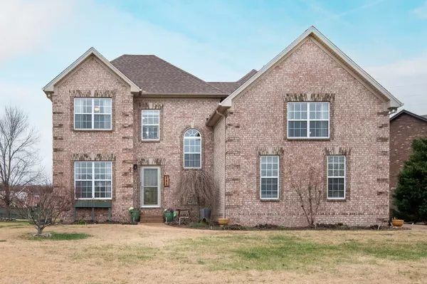 101 McKain Crossing, Hendersonville, TN 37075