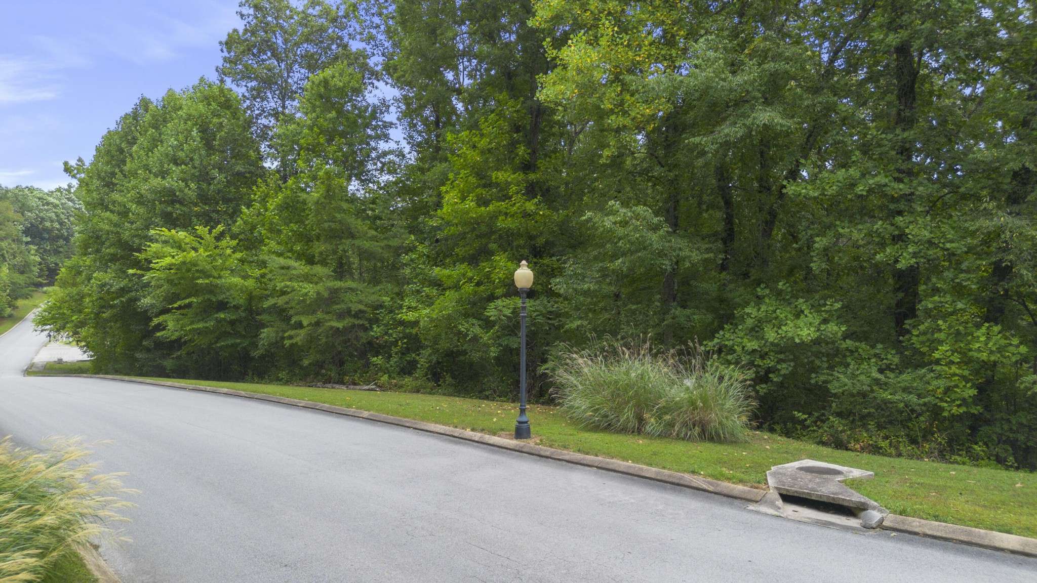 Soddy Daisy, TN 37379,12704 Emerald Bay Drive