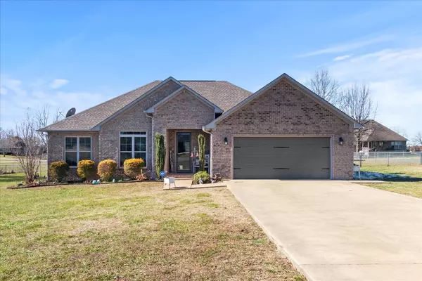 Ethridge, TN 38456,318 Taylor Cir