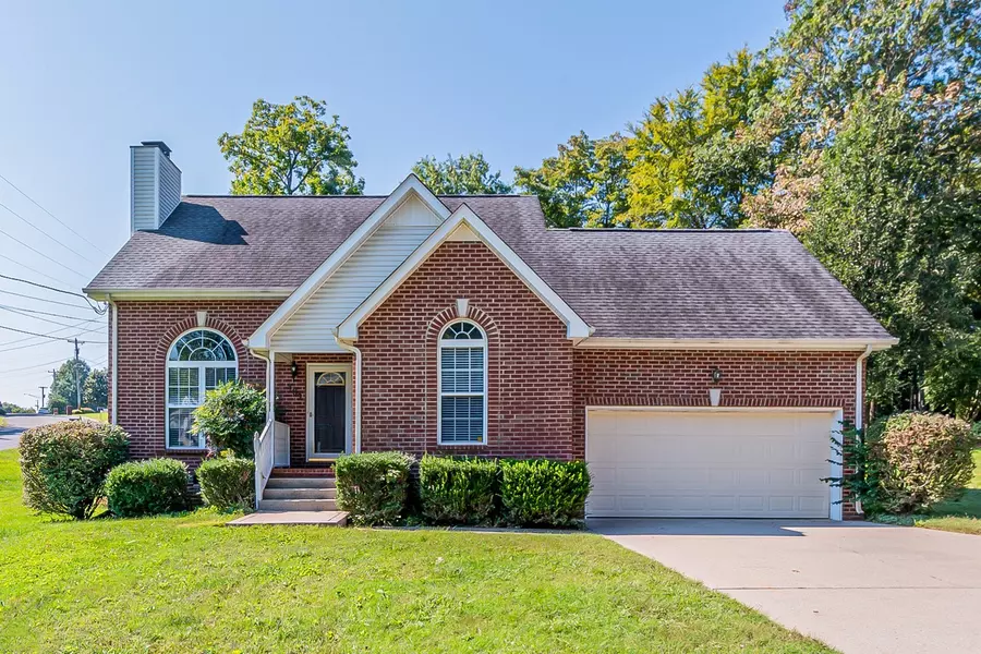 101 Donovan Ct, Hendersonville, TN 37075