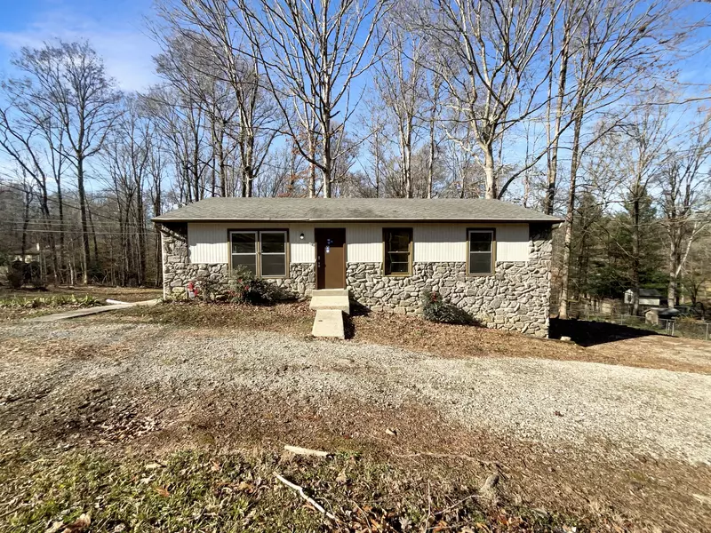 401 Cedarview Dr, Dickson, TN 37055