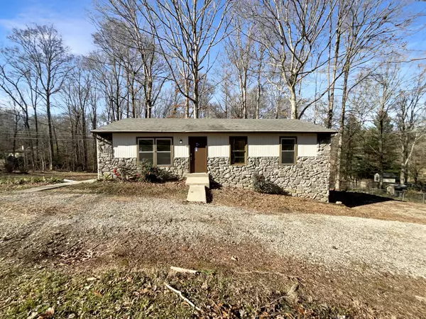 401 Cedarview Dr, Dickson, TN 37055