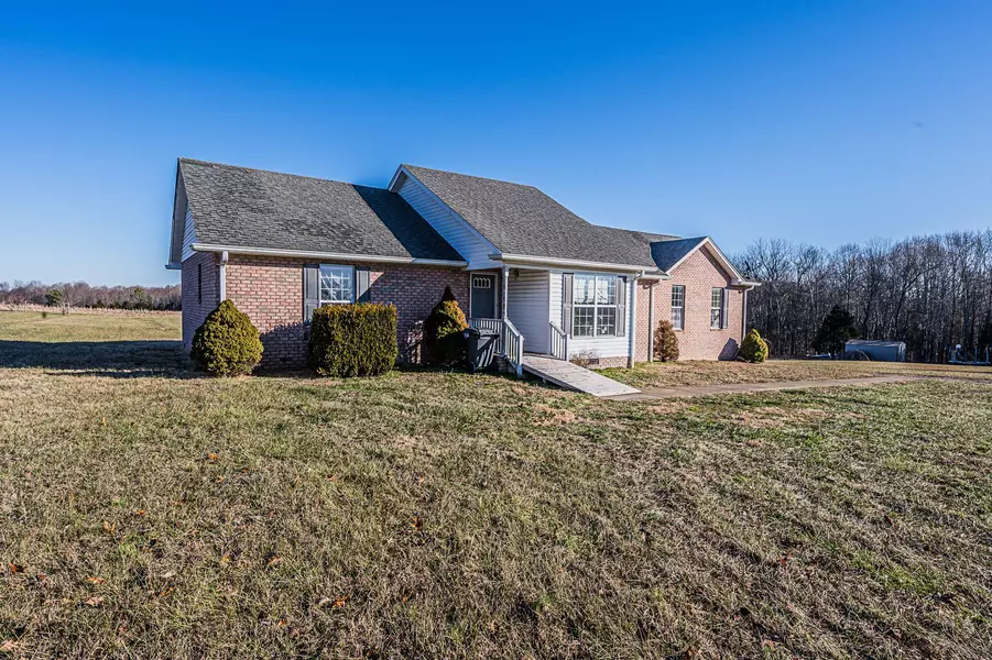 165 Lear Rd, Portland, TN 37148