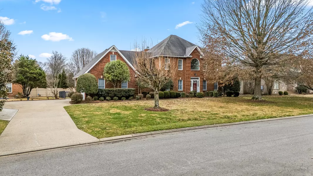 427 Council Bluff Parkway, Murfreesboro, TN 37127