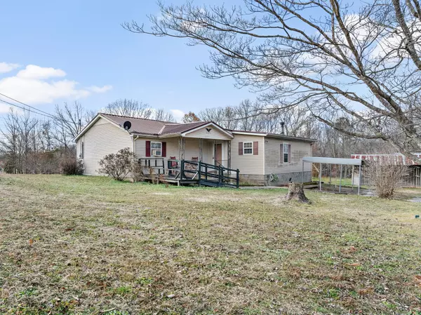 9405 Cummins Rd, Mount Pleasant, TN 38474