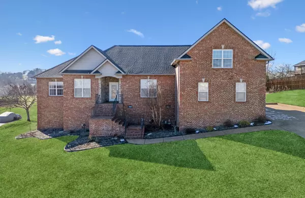 206 James Matthew Ln, Mount Juliet, TN 37122