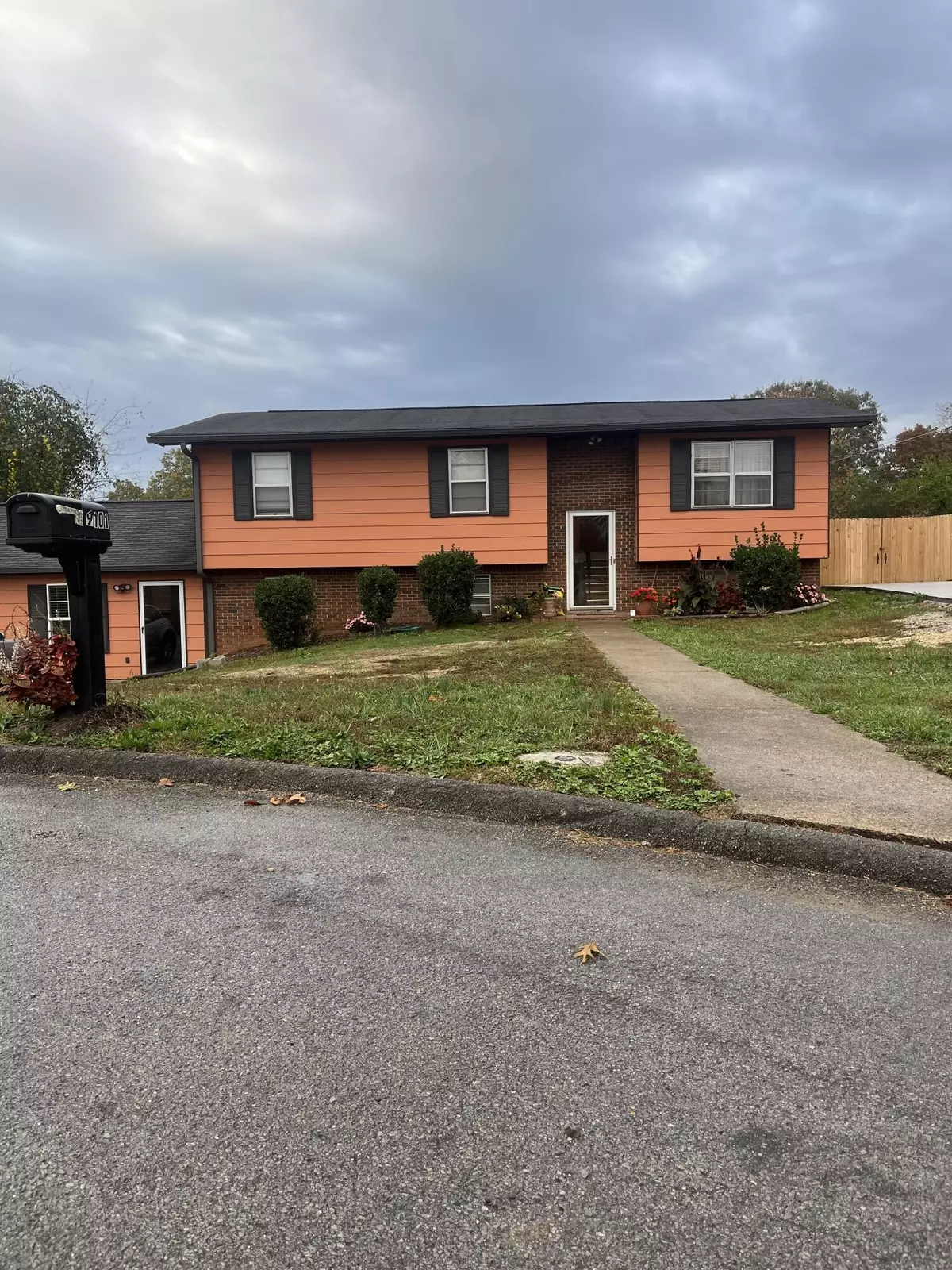 Chattanooga, TN 37416,9101 Glouster Lane