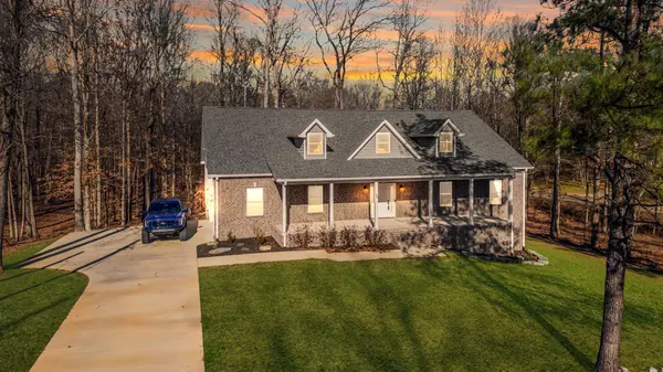 30 King Arthur Dr,  Paris,  TN 38242