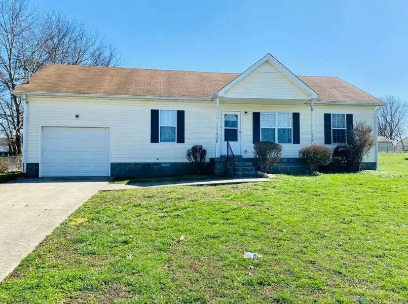 538 Indian Ave, Oak Grove, KY 42262