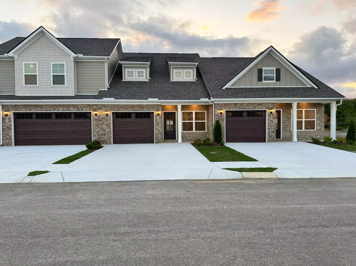 Shelbyville, TN 37160,967 Horse Mountain Rd