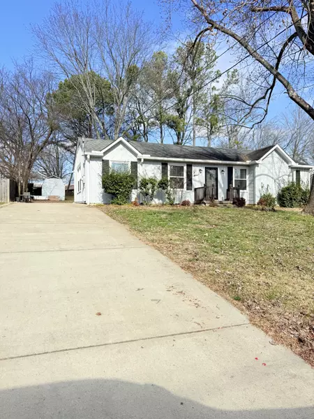 169 Timberlake Dr, Hendersonville, TN 37075