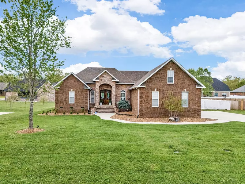 109 Stagecoach Pass, Tullahoma, TN 37388