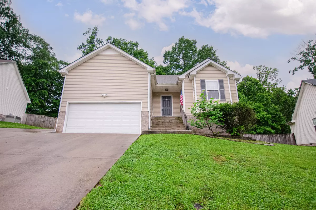 Clarksville, TN 37040,326 Chalet Cir