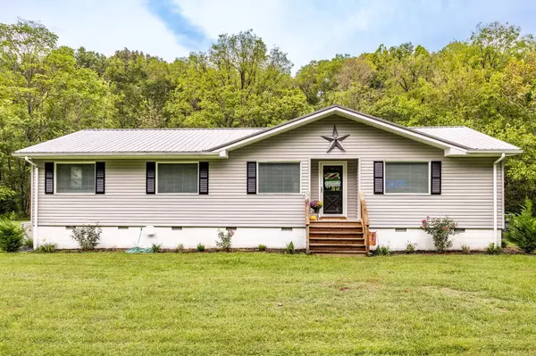 3304 Old Hwy 31 E, Westmoreland, TN 37186