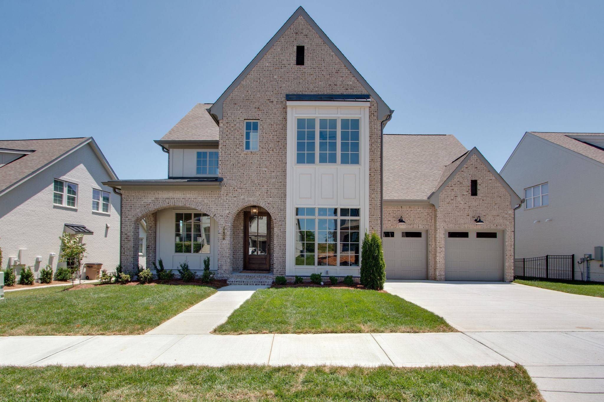 2757 Otterham Drive, Thompsons Station, TN 37179