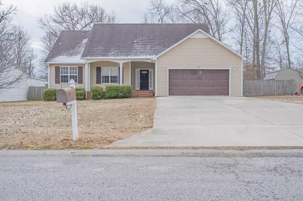 Manchester, TN 37355,927 Indian Springs Cir