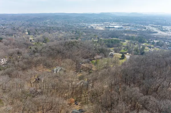 Nashville, TN 37221,1021 Harpeth Valley Ct