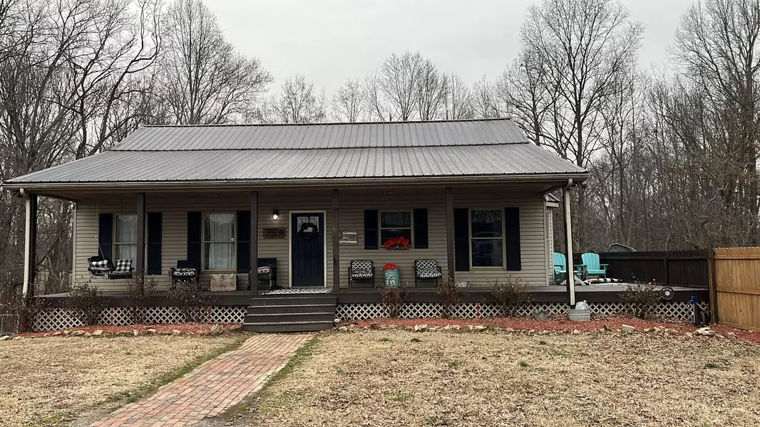 6949 Highway 41 #N, Cedar Hill, TN 37032