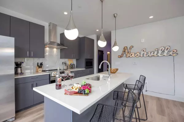 Nashville, TN 37203,303 31st Ave #N #302