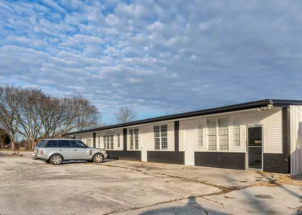 Hillsboro, TN 37342,1431 Winchester Hwy