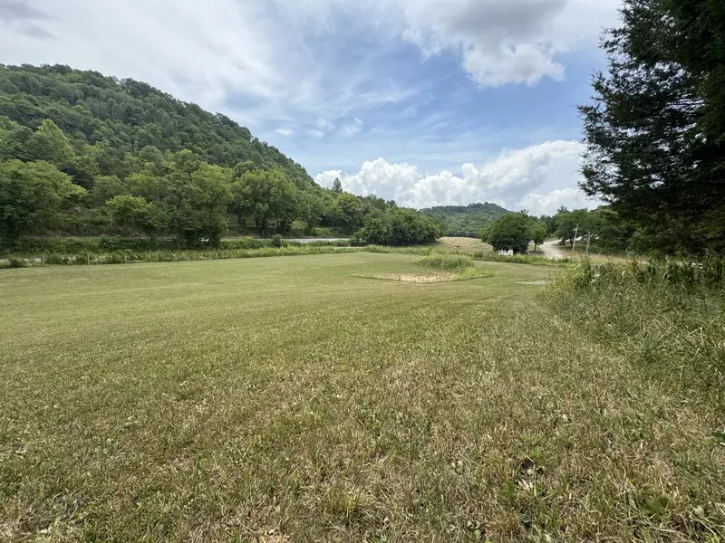 17465 Happy Hollow Rd, Buffalo Valley, TN 38548