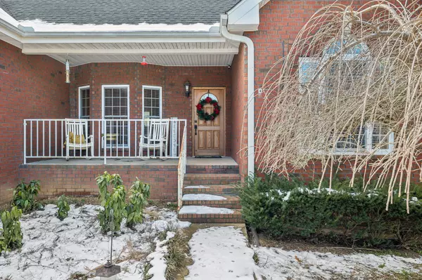 Bon Aqua, TN 37025,7015 Pond Lane