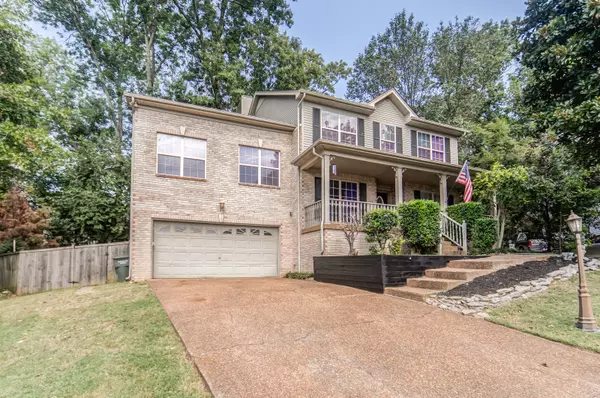 2517 Port Kembla Dr, Mount Juliet, TN 37122