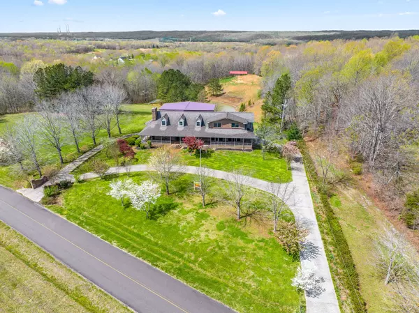 Palmyra, TN 37142,4211 Hargrove Marable Rd