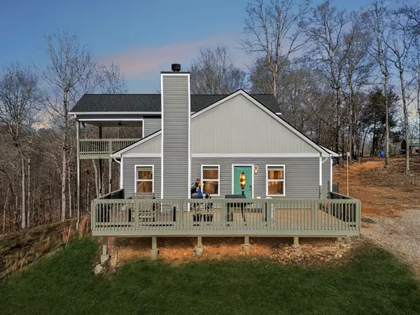 93 Halliburton Rd,  Vanleer,  TN 37181
