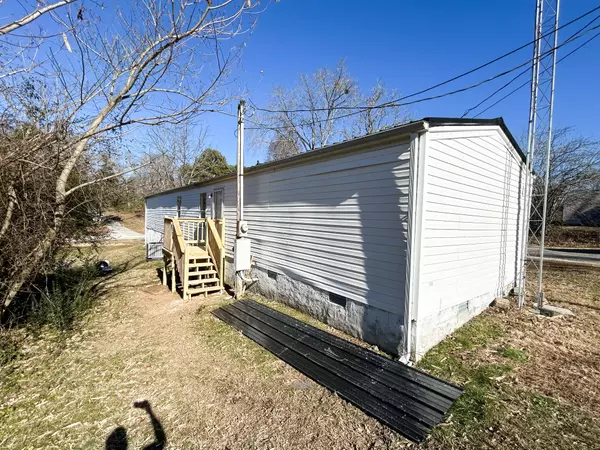 Big Sandy, TN 38221,135 Clement St