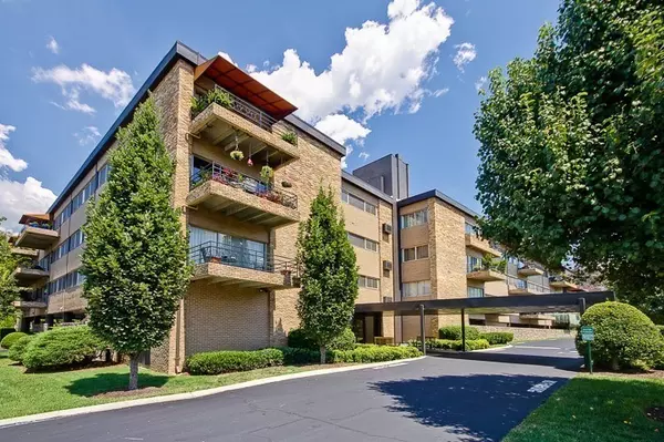 4200 West End Avenue #206, Nashville, TN 37205