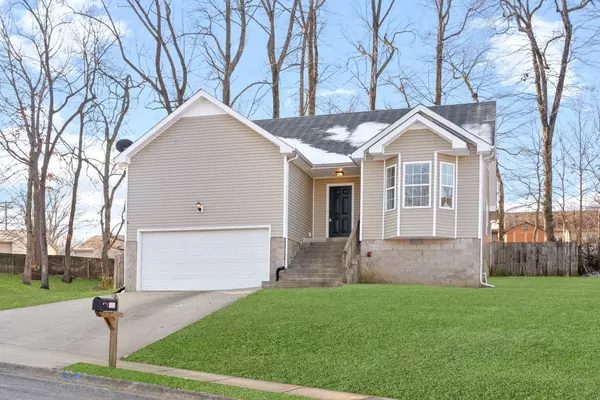 Clarksville, TN 37040,322 Chalet Cir