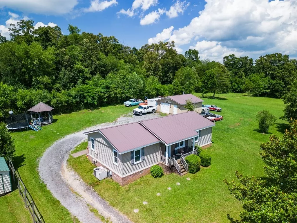 Mc Minnville, TN 37110,547 Hidden Valley Cir