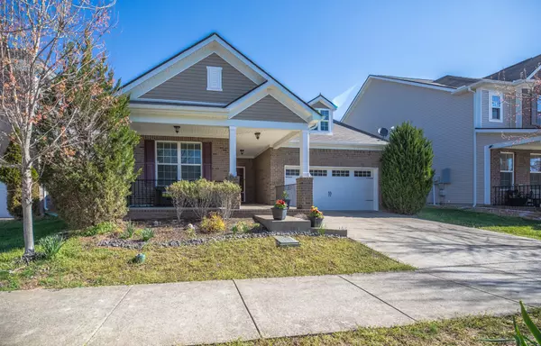 Hermitage, TN 37076,1868 Stonewater Dr