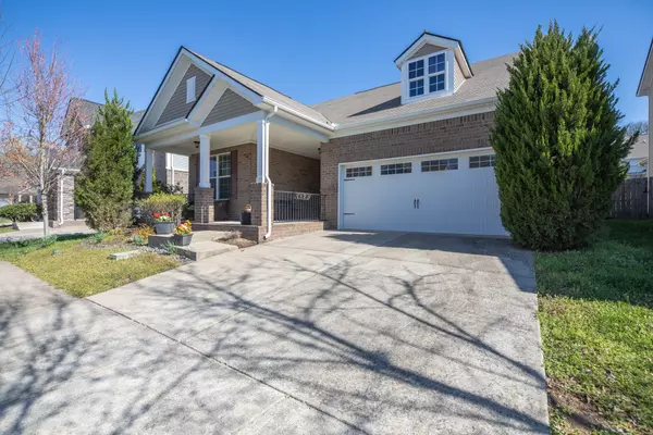 Hermitage, TN 37076,1868 Stonewater Dr