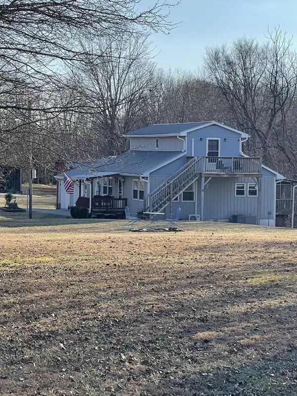 36 Deer Run Rd, Celina, TN 38551