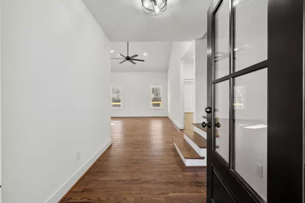 Dickson, TN 37055,103 Laken Ln