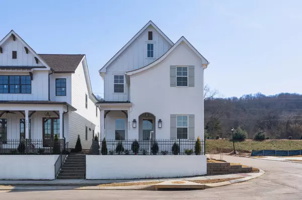 Hixson, TN 37343,6800 Barnhouse Court