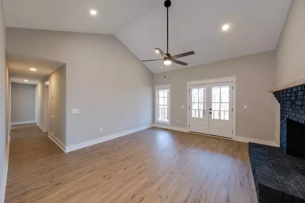 Pulaski, TN 38478,300 Garland Dr